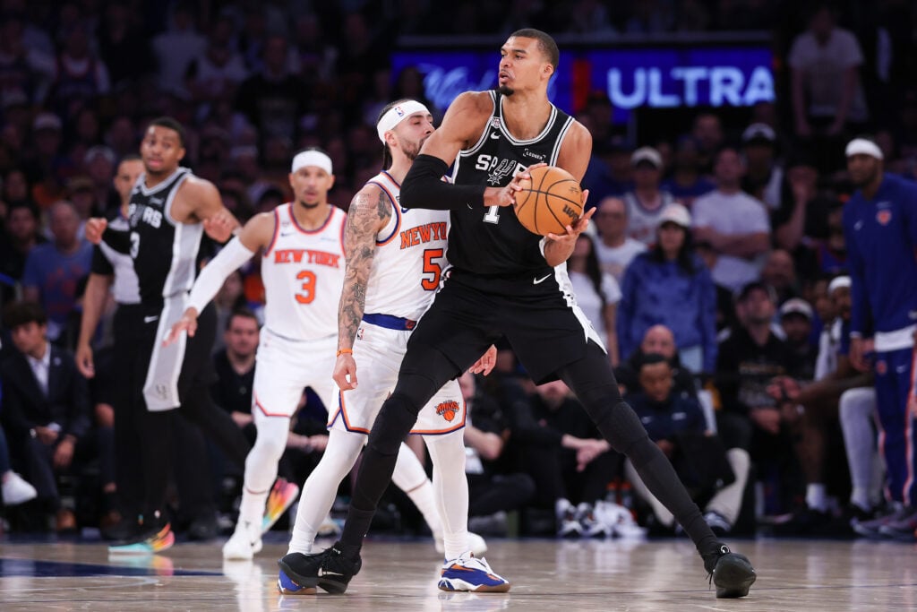 Dave Portnoy Blasts Spike Lee for Courtside 'Temper Tantrum' at NBA Finals 3 Dave Portnoy Knicks Debate