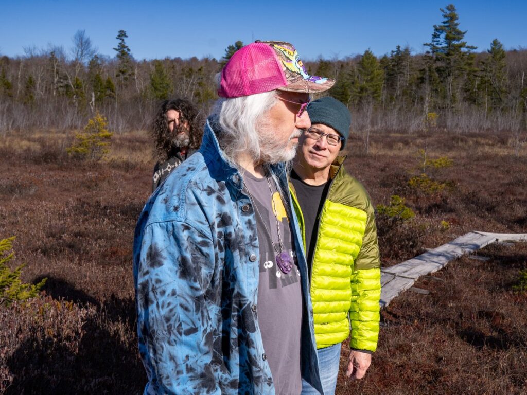 Dinosaur Jr.’s New Album ‘There Near’ Drops August 28 With 11 Tracks