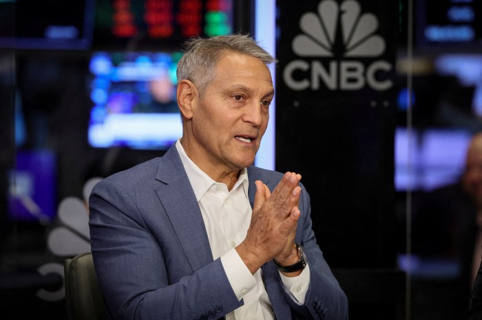 Ari Emanuel's Mari to Acquire ATG in $6 Billion Theater Deal 1 Ari Emanuel Acquires ATG Entertainment