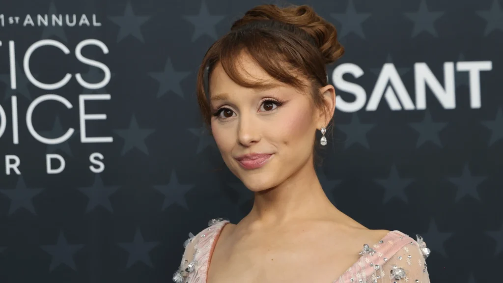 Ariana Grande Exits Sondheim Revival, Plans Hiatus From Public Eye